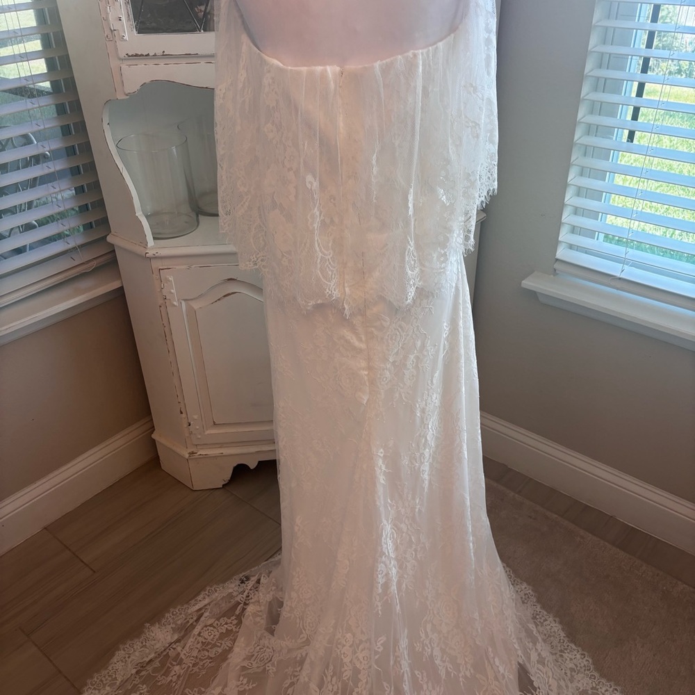 NEW, White Dress, Lace Dress, Wedding Dress, Prom Dress, NWOT Size L/14 - Picture 4 of 9